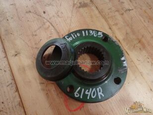 BRIDA FLANGE L165962 anden motordel til John Deere 6140R traktor på hjul