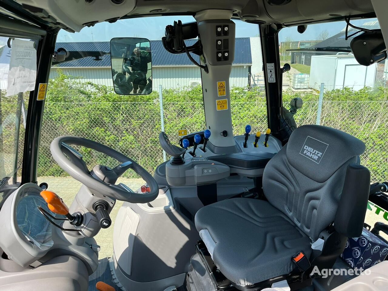 ny Deutz-Fahr Agrotron 6145G traktor på hjul