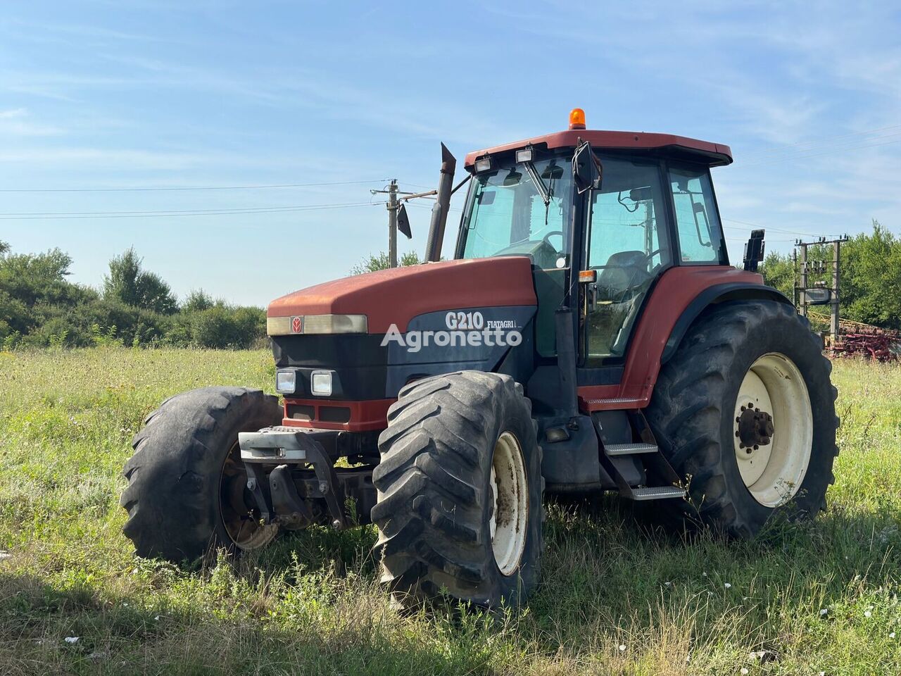 New Holland G210 traktor på hjul
