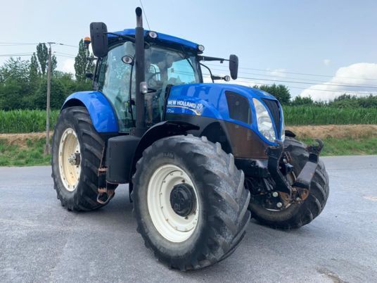 New Holland T7.210 traktor på hjul