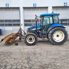 New Holland TD90D traktor på hjul