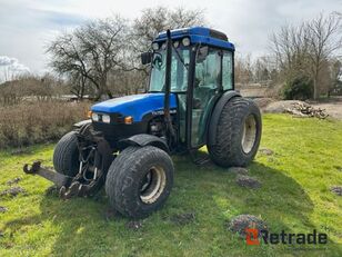 New Holland TN75N traktor på hjul
