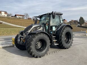 ny Valtra N175 Direct traktor på hjul